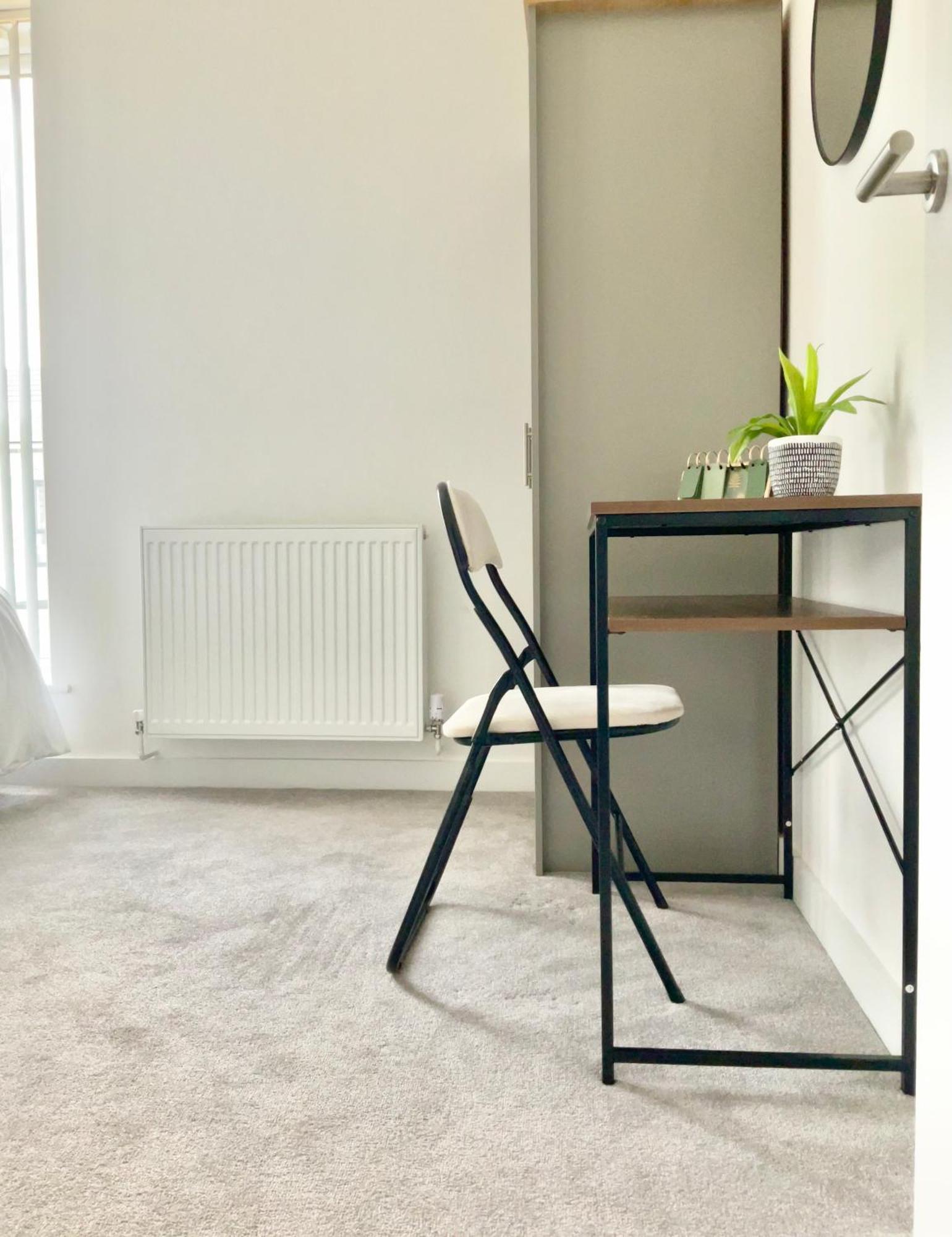 The Parkes A Stylish 3Br House, 5 Mins From Central Birmingham Close To The Edgbaston Stadium, The Hippodrome, Uob, Aston And Bcu, China Town, Kings Heath Bhx Airport And Much More المظهر الخارجي الصورة