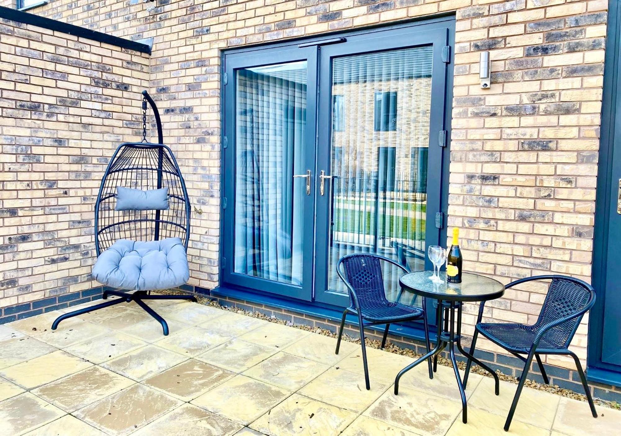 The Parkes A Stylish 3Br House, 5 Mins From Central Birmingham Close To The Edgbaston Stadium, The Hippodrome, Uob, Aston And Bcu, China Town, Kings Heath Bhx Airport And Much More المظهر الخارجي الصورة